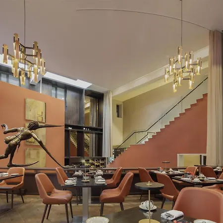 Szálloda The Morrison Dublin, Curio Collection By Hilton 5*