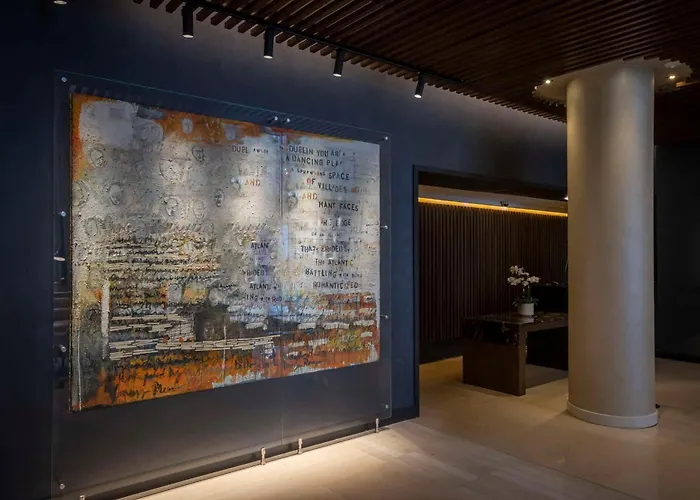 Szálloda The Morrison Dublin, Curio Collection By Hilton 5*