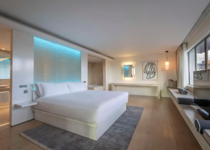 The Morrison Dublin, Curio Collection By Hilton