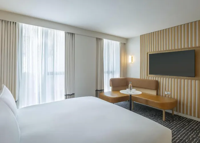 The Morrison Dublin, Curio Collection By Hilton Hotel