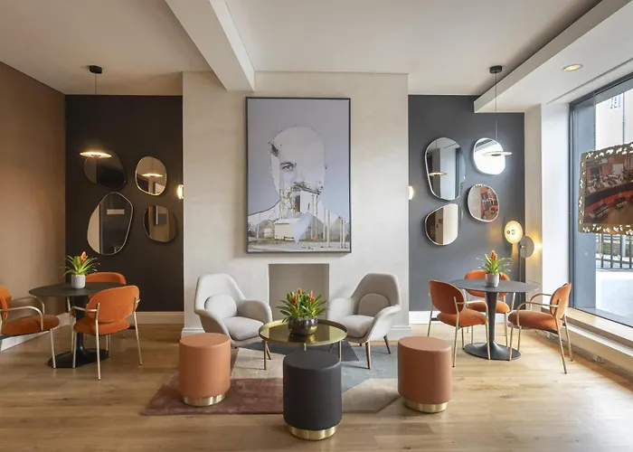 The Morrison Dublin, Curio Collection By Hilton Dublín