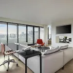 The Morrison Dublin, Curio Collection By Hilton 호텔