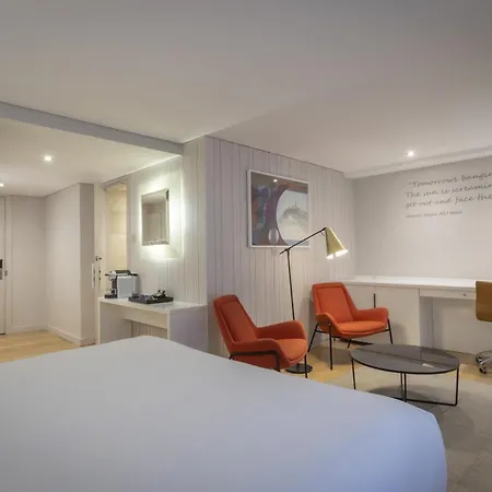The Morrison Dublin, Curio Collection By Hilton