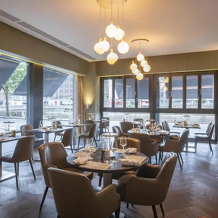 The Morrison Dublin, Curio Collection By Hilton 5*