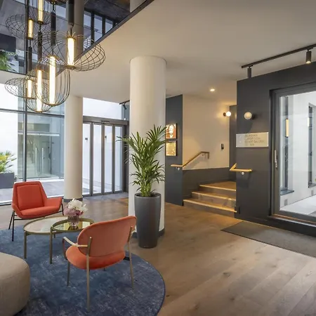 The Morrison Dublin, Curio Collection By Hilton 5*