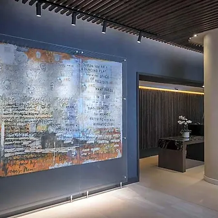 The Morrison Dublin, Curio Collection By Hilton 5*