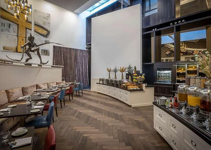 The Morrison Dublin, Curio Collection By Hilton