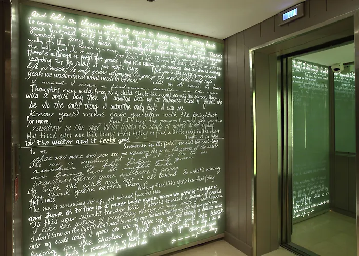 Отель The Morrison Dublin, Curio Collection By Hilton