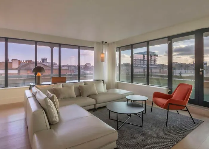 The Morrison Dublin, Curio Collection By Hilton Dublín