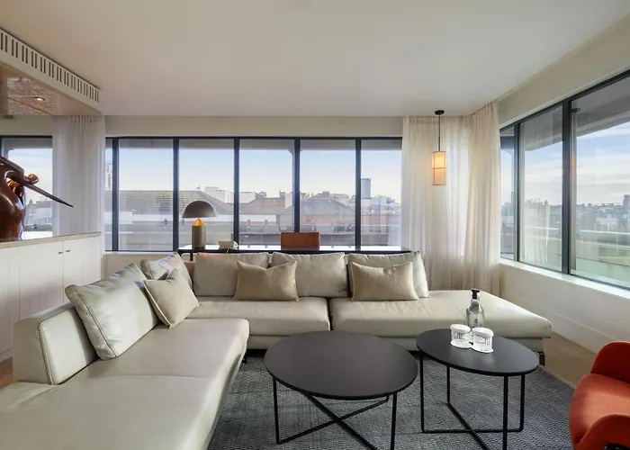 The Morrison Dublin, Curio Collection By Hilton Dublín