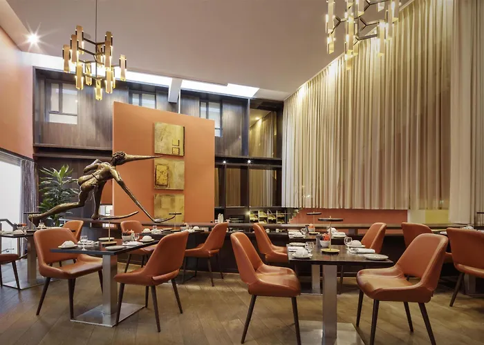 מלון The Morrison Dublin, Curio Collection By Hilton