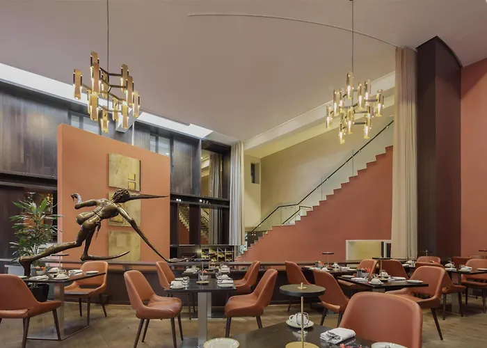מלון The Morrison Dublin, Curio Collection By Hilton