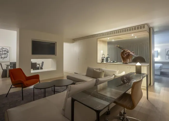 The Morrison Dublin, Curio Collection By Hilton דבלין