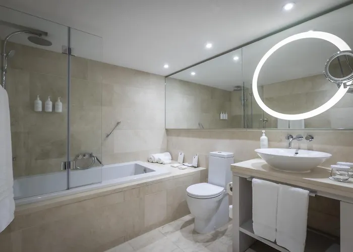 The Morrison Dublin, Curio Collection By Hilton 5*
