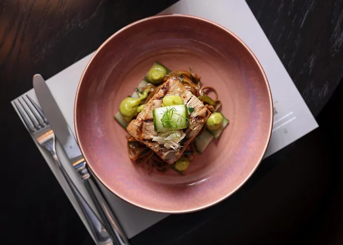 The Morrison Dublin, Curio Collection By Hilton 5*